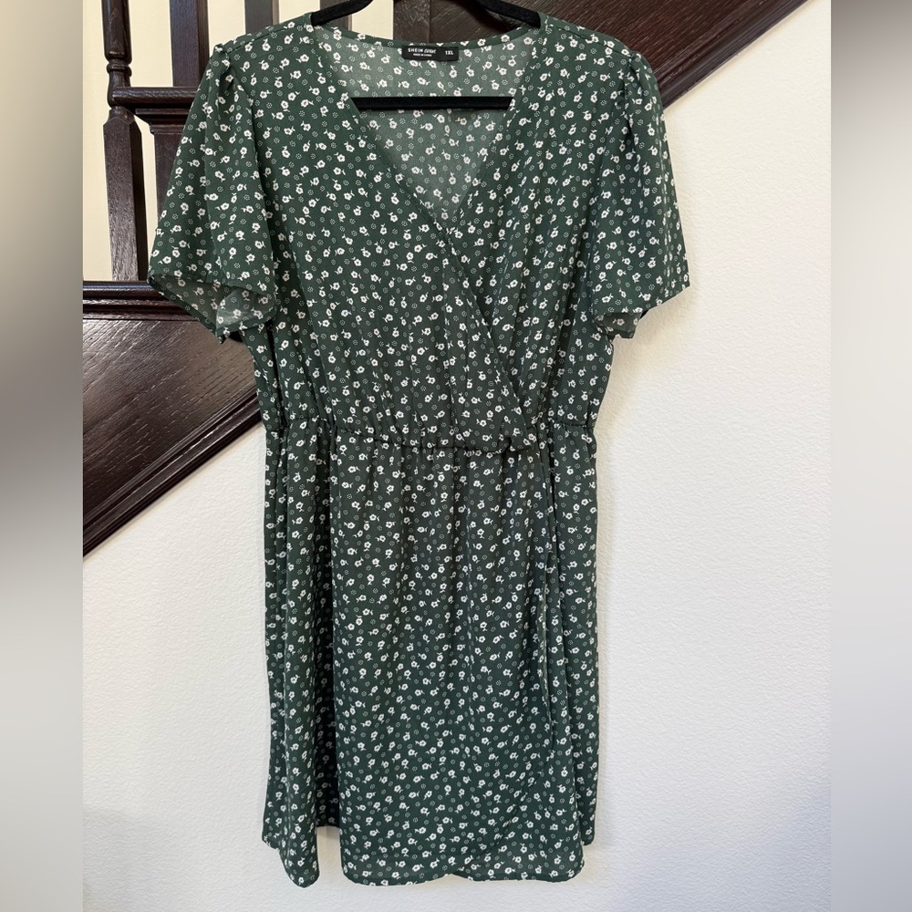 Floral Wrap Dress 1XL